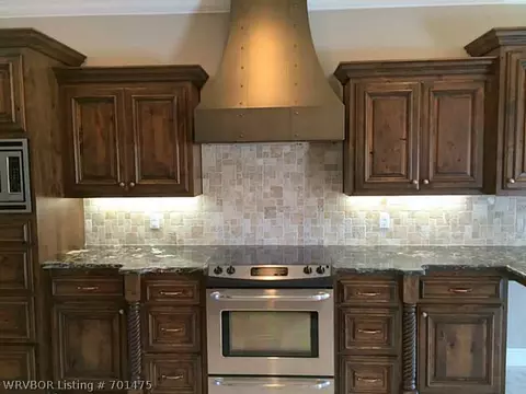 8400 Silverstone Ct, Fort Smith, AR 72916 photo 6