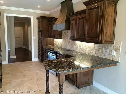 8400 Silverstone Ct, Fort Smith, AR 72916 photo 7