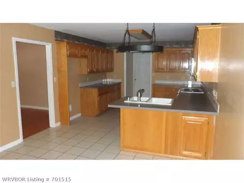 3175 Eagle Dr, Greenwood, AR 72936 photo 5
