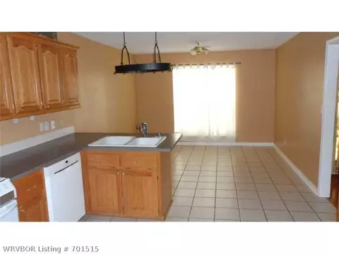 3175 Eagle Dr, Greenwood, AR 72936 photo 6