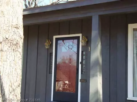 19 Ferndale St, Fort Smith, AR 72903 photo 2