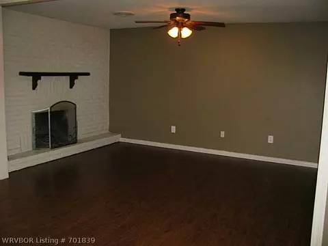 8017 Colony Ln, Fort Smith, AR 72908 photo 5