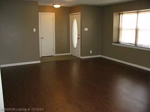 8017 Colony Ln, Fort Smith, AR 72908 photo 4
