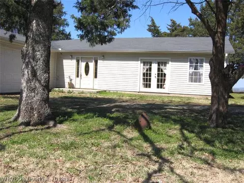 1005 S Ross St, Huntington, AR 72940 photo 3