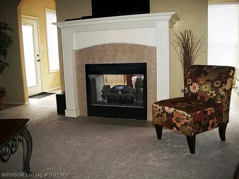 605 S 14th St, Lavaca, AR 72941 photo 4