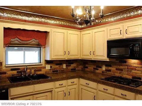 9524 Belhaven View Rd, Fort Smith, AR 72908 photo 2