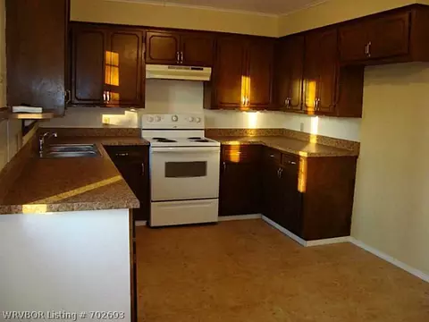 8300 Sebastian Lake Dr, Hackett, AR 72937 photo 7