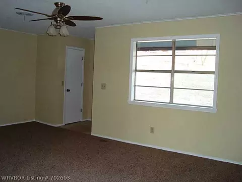 8300 Sebastian Lake Dr, Hackett, AR 72937 photo 2