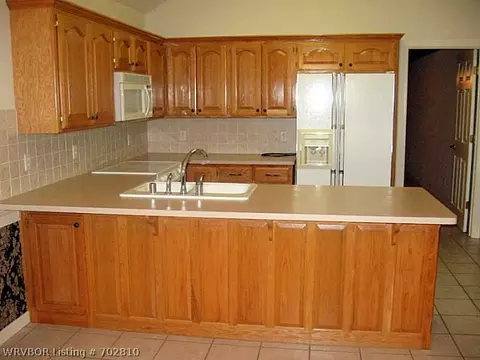 1019 N 2nd Ter, Barling, AR 72923 photo 5