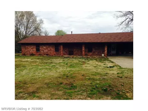 103 W Arch St, Paris, AR 72855 photo 1