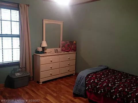 103 W Arch St, Paris, AR 72855 photo 5