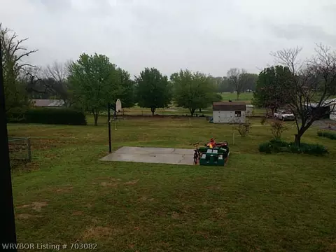 103 W Arch St, Paris, AR 72855 photo 12