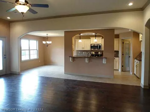 511 Caseys Ct, Lavaca, AR 72941 photo 5