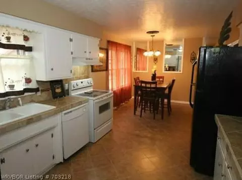 2105 Carthage St, Fort Smith, AR 72903 photo 6