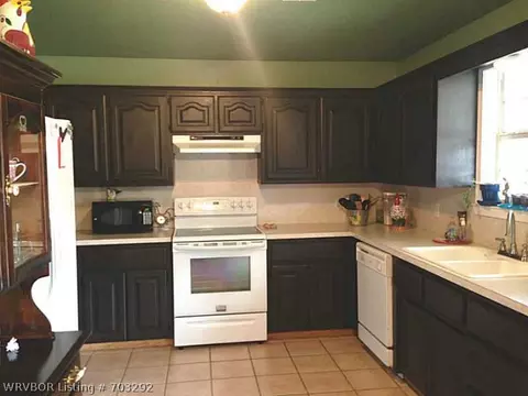 19357 Poker Bend Rd, Cameron, OK 74932 photo 2