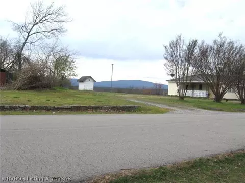 500 E Mountain St, Huntington, AR 72940 photo 3