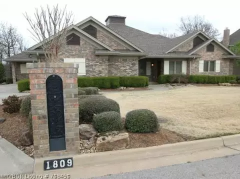 1809 Hillsboro Ln, Fort Smith, AR 72908 photo 1