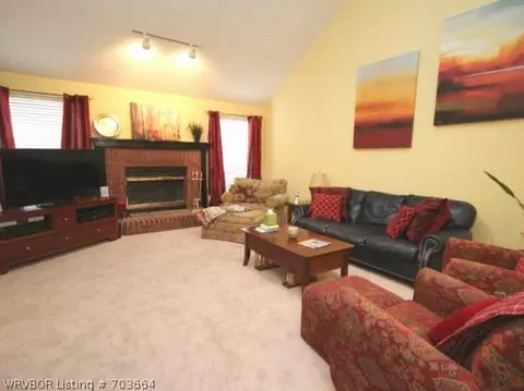 10604 Dundee Ct, Fort Smith, AR 72908 photo 2