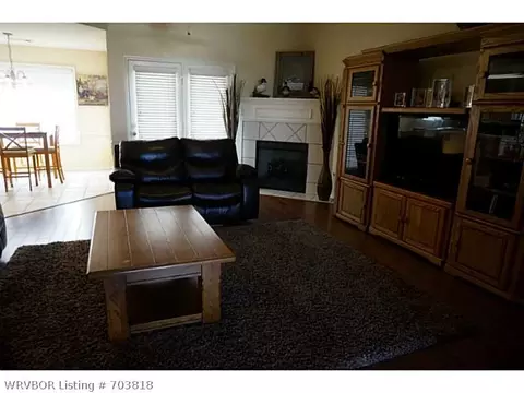 604 Jessie Dr, Lavaca, AR 72941 photo 6