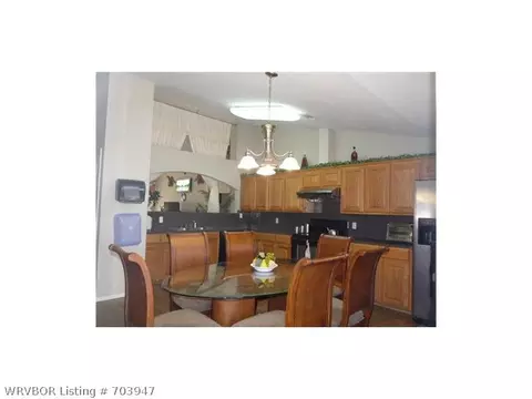 501 Chateau Dr, Fort Smith, AR 72908 photo 5
