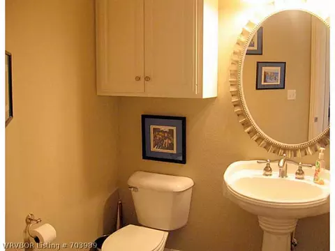 11206 Maple Park Dr, Fort Smith, AR 72916 photo 5
