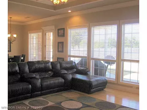 11206 Maple Park Dr, Fort Smith, AR 72916 photo 9