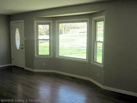 3207 Independence St, Fort Smith, AR 72903 photo 2