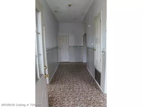 1211 N 9th St, Fort Smith, AR 72901 photo 7