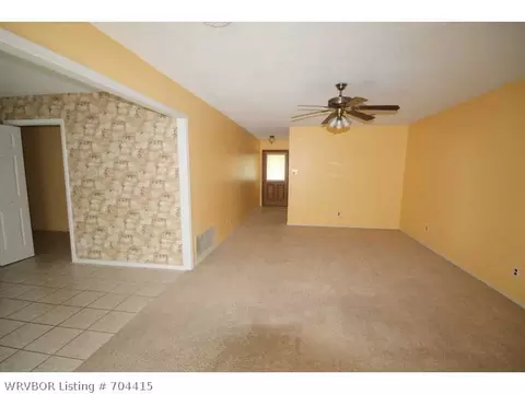 5908 Enid Cir, Fort Smith, AR 72903 photo 3
