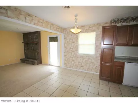 5908 Enid Cir, Fort Smith, AR 72903 photo 5