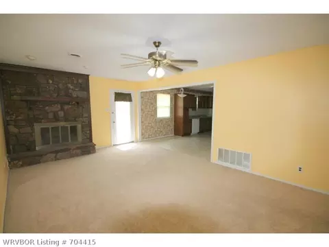 5908 Enid Cir, Fort Smith, AR 72903 photo 2