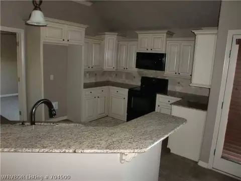 12125 Sapling Dr, Fort Smith, AR 72916 photo 4