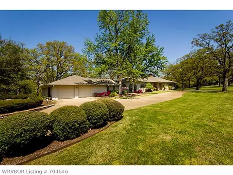 3011 S Jackson St, Fort Smith, AR 72901 photo 1