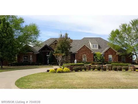 6707 Deerfield Dr, Fort Smith, AR 72916 photo 1