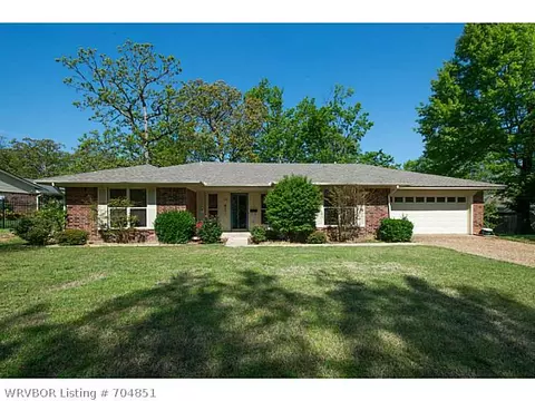 3031 Edinburgh Dr, Fort Smith, AR 72908 photo 1
