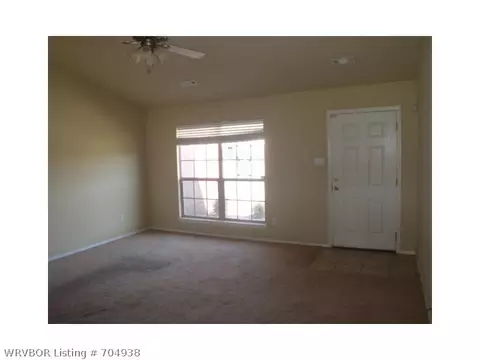 8112 Huntington Way, Fort Smith, AR 72916 photo 3
