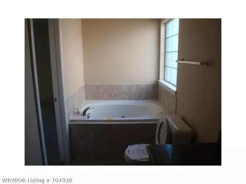 8112 Huntington Way, Fort Smith, AR 72916 photo 9