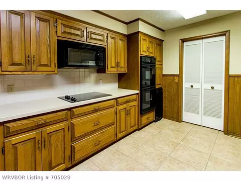 5121 Highland Dr, Fort Smith, AR 72903 photo 5
