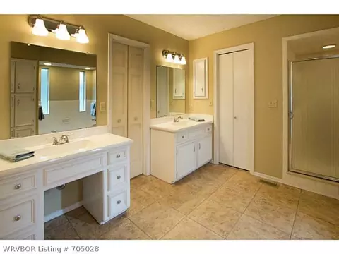 5121 Highland Dr, Fort Smith, AR 72903 photo 9
