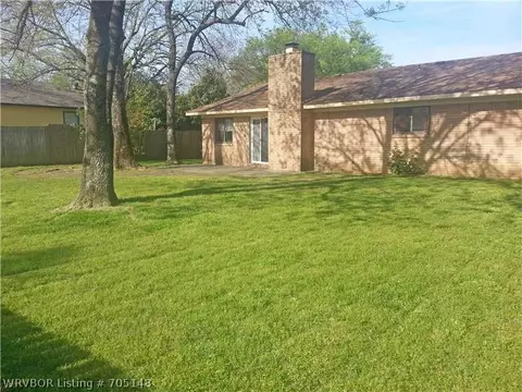 9425 Bryn Mawr Cir, Fort Smith, AR 72908 photo 2
