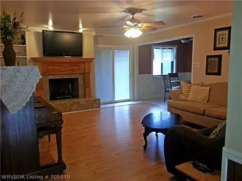 9425 Bryn Mawr Cir, Fort Smith, AR 72908 photo 3