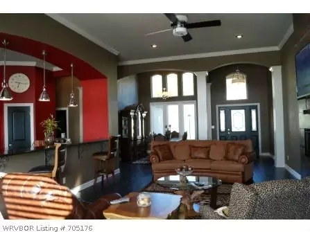 8403 Reata St, Fort Smith, AR 72916 photo 2