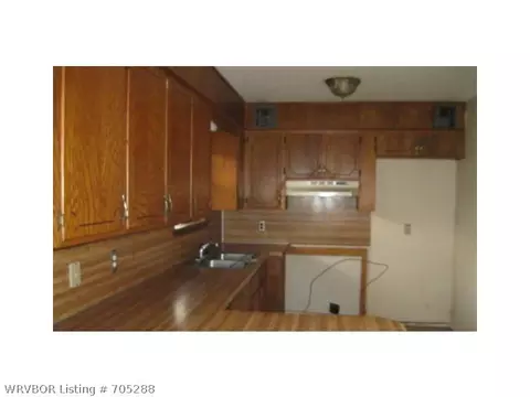 16716 Bear Claw Trl, Fort Smith, AR 72916 photo 3