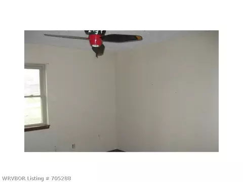 16716 Bear Claw Trl, Fort Smith, AR 72916 photo 5