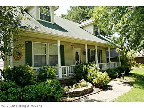 2408 Crosshills Rd, Fort Smith, AR 72908 photo 1