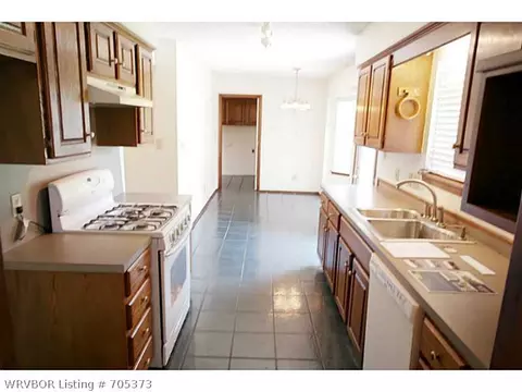 2408 Crosshills Rd, Fort Smith, AR 72908 photo 5