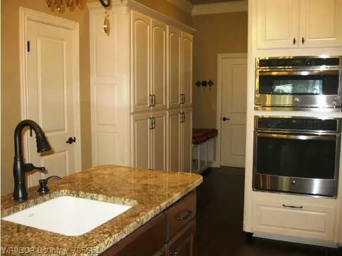 6908 Woodhaven Cir, Fort Smith, AR 72916 photo 7