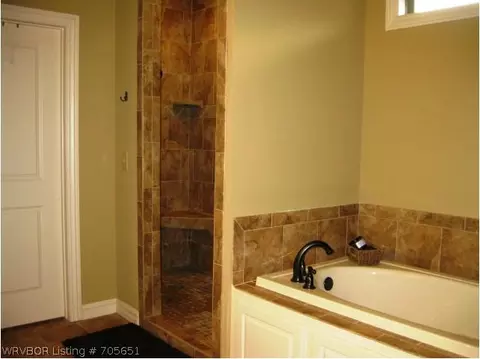 6908 Woodhaven Cir, Fort Smith, AR 72916 photo 13