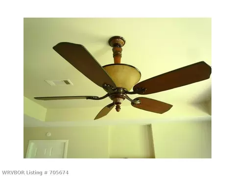 18480 Round Mountain Rd, Howe, OK 74940 photo 3
