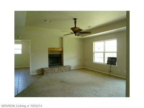 18480 Round Mountain Rd, Howe, OK 74940 photo 2